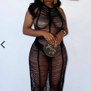 NWOT Everything  Crochet  Beach Cover-up. Can  Be Worn Over  Clothes.